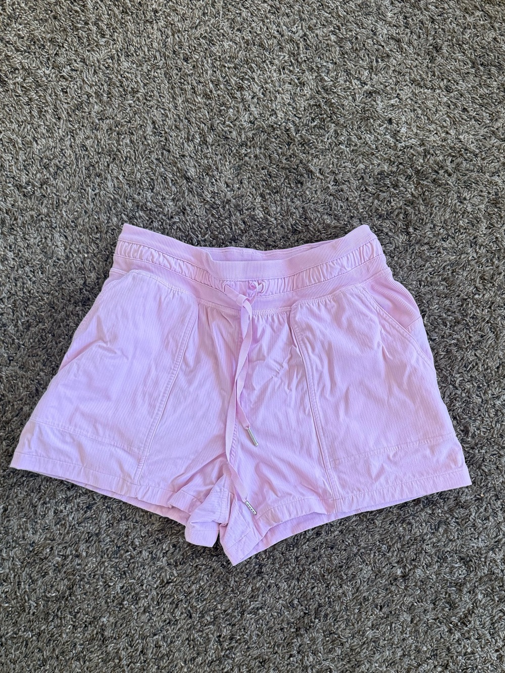LULULEMON Dance Studio HR Short 3.5" *Lined SIZE 6 color vitapink